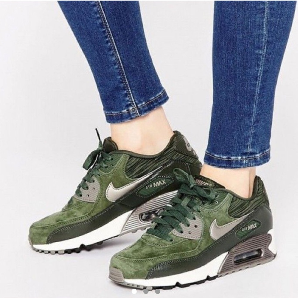 Air Max 90 Sneakers